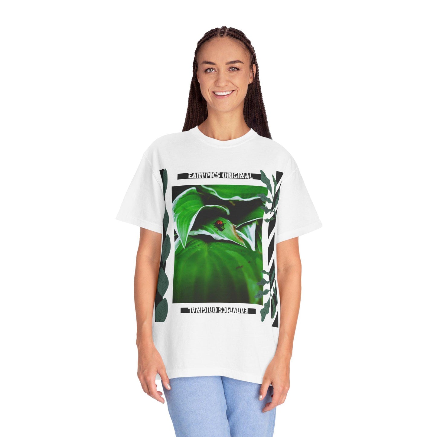 Green Leaf Art T-Shirt "shine" | Nature Lover Tee, Eco-friendly Shirt, Gift for Plant Mom, Casual Wear, Summer Outfit, Unisex Clothing