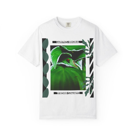 Green Leaf Art T-Shirt "shine" | Nature Lover Tee, Eco-friendly Shirt, Gift for Plant Mom, Casual Wear, Summer Outfit, Unisex Clothing